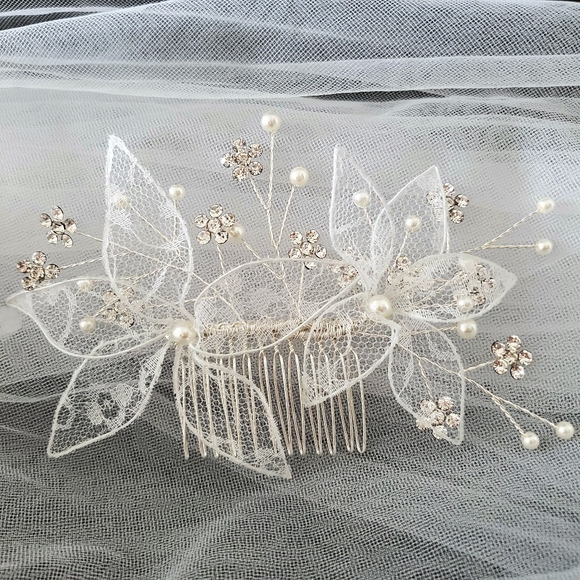NEW Bride Lace Floral Bling Flower Comb Headpiece
